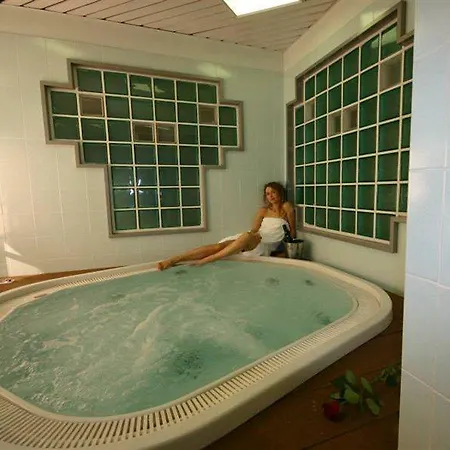 Hotel Mihotel Mediolan