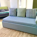 מלון Mihotel