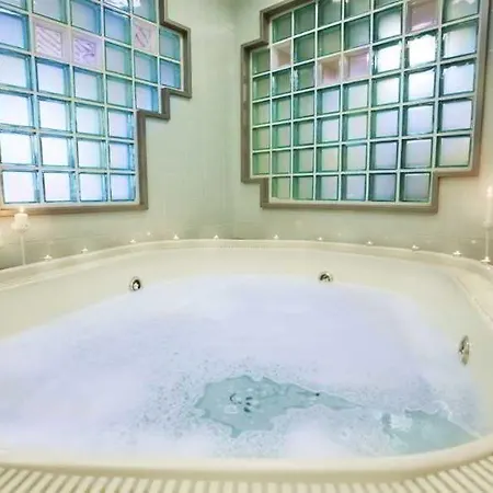 호텔 Mihotel 4*